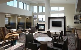 Residence Inn Grand Rapids Airport 3*